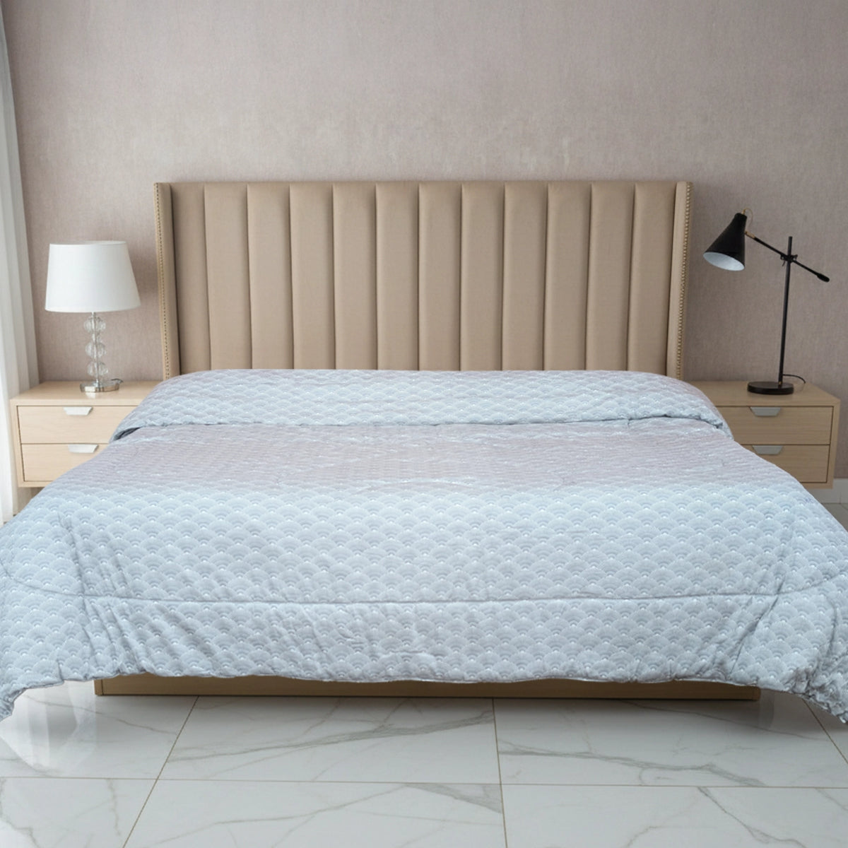 Cotton Satin King Comforter – 1031 (Reversible) Secondary image