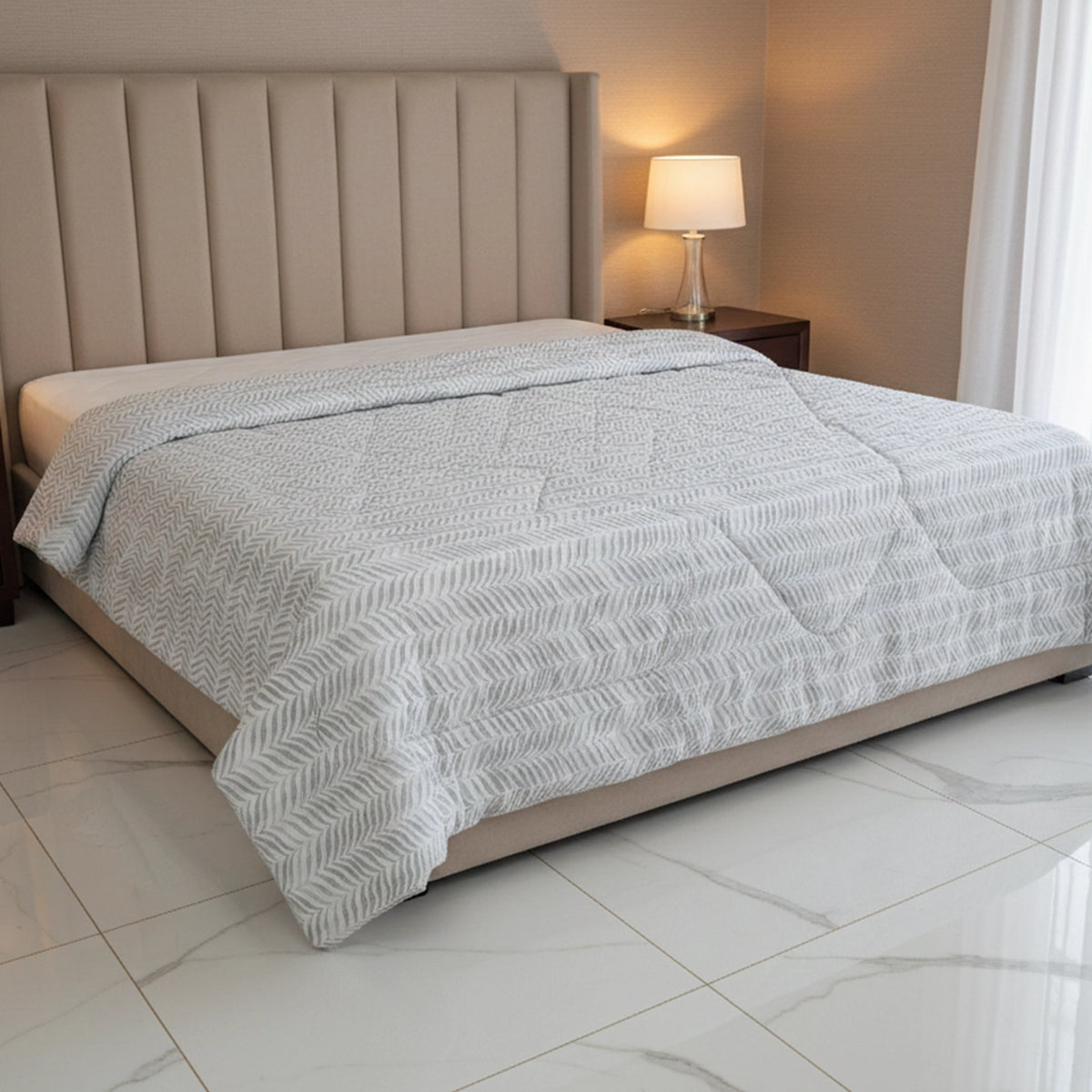 Cotton Percale King Comforter - 1006 (Rev) Main image