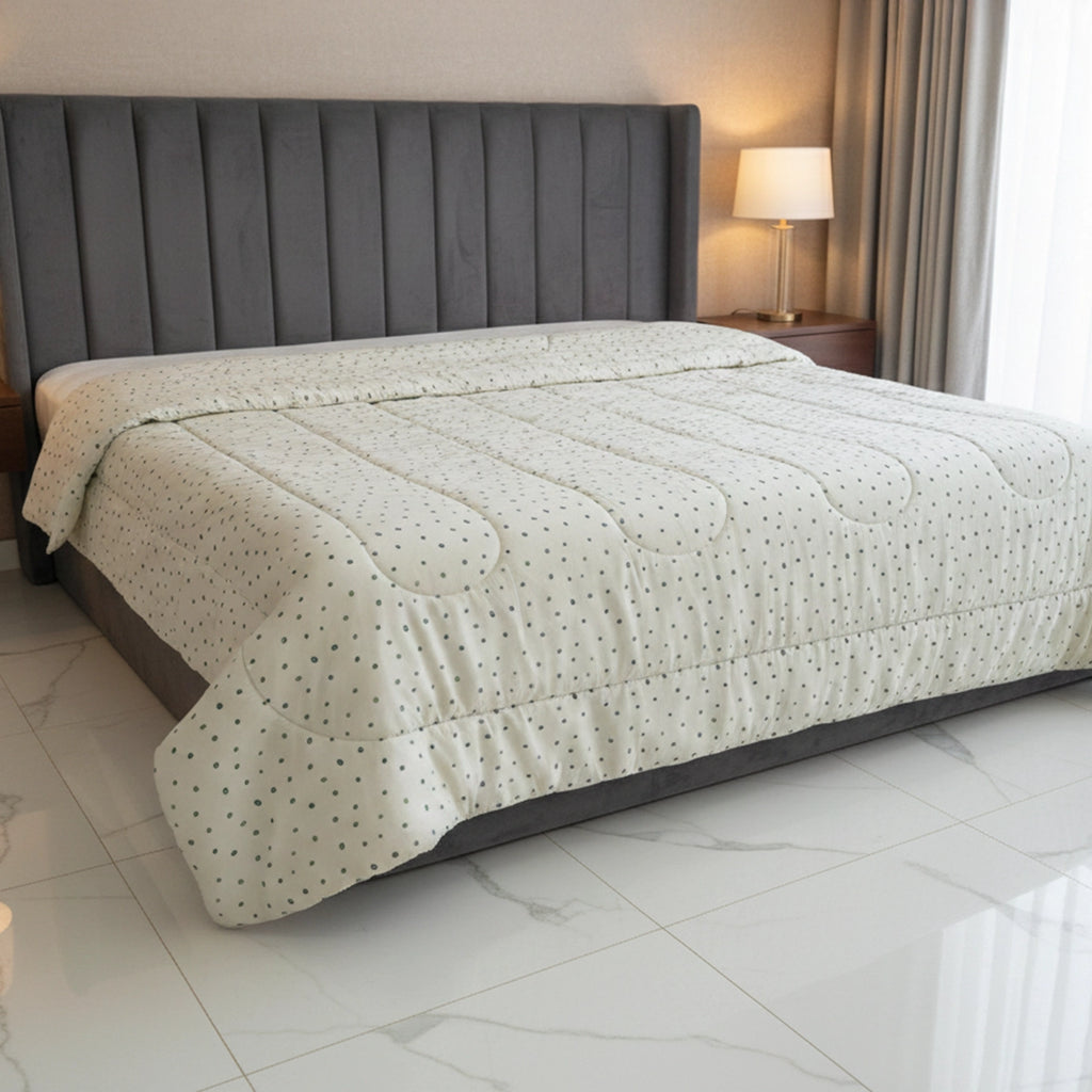 Cotton Percale King Comforter - 1019 Dotted