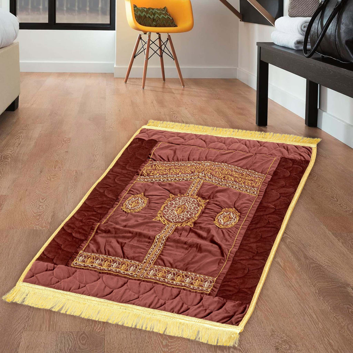 Embroidered Prayer Mat (786-15) Main image