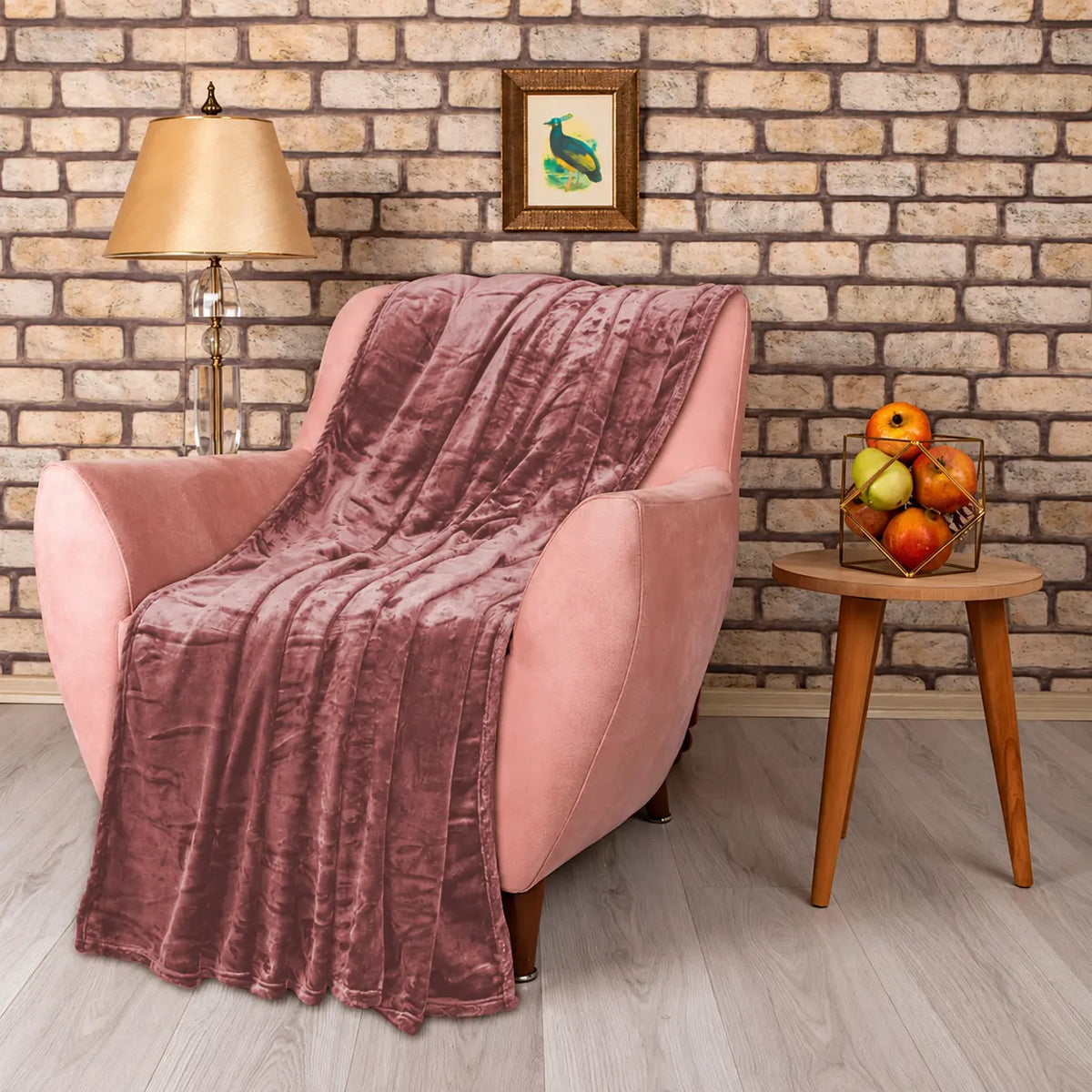 Solid Fleece Blanket (Dusty Mauve) Main image