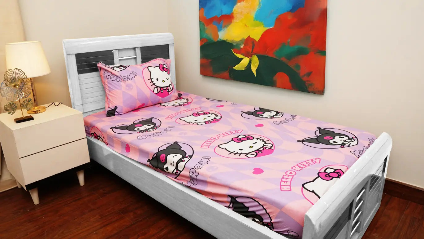 Cotton Kids Fitted bedsheet (Hello Kitty)