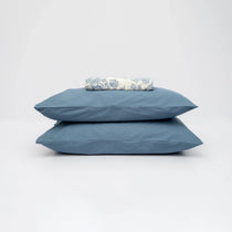 VINTAGE BLUE COTTON PERCALE BED SHEET