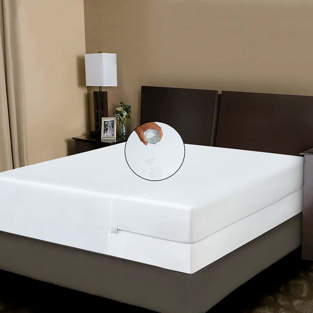 Water Proof Full Mattress Protector (White) Main image
