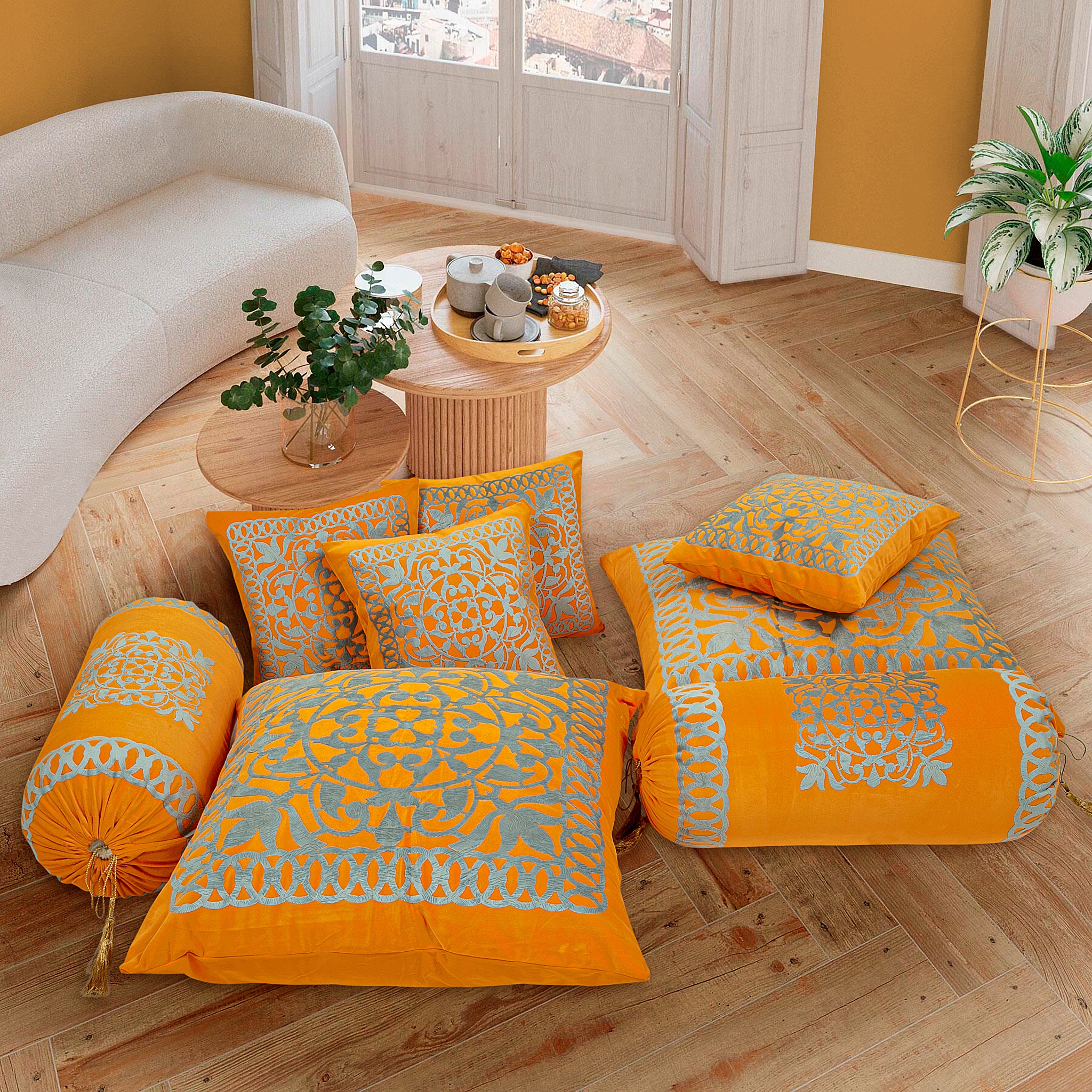 Pack of 8 floor cushion cover (Orange)