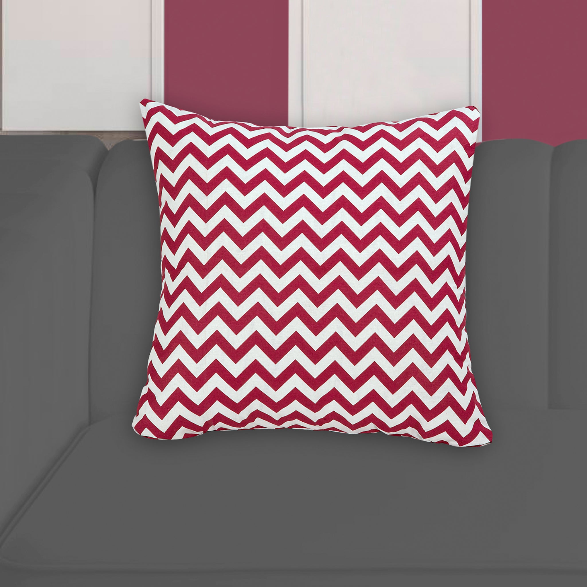 Cotton Percale Zig Zag Cushion Cover (Red)