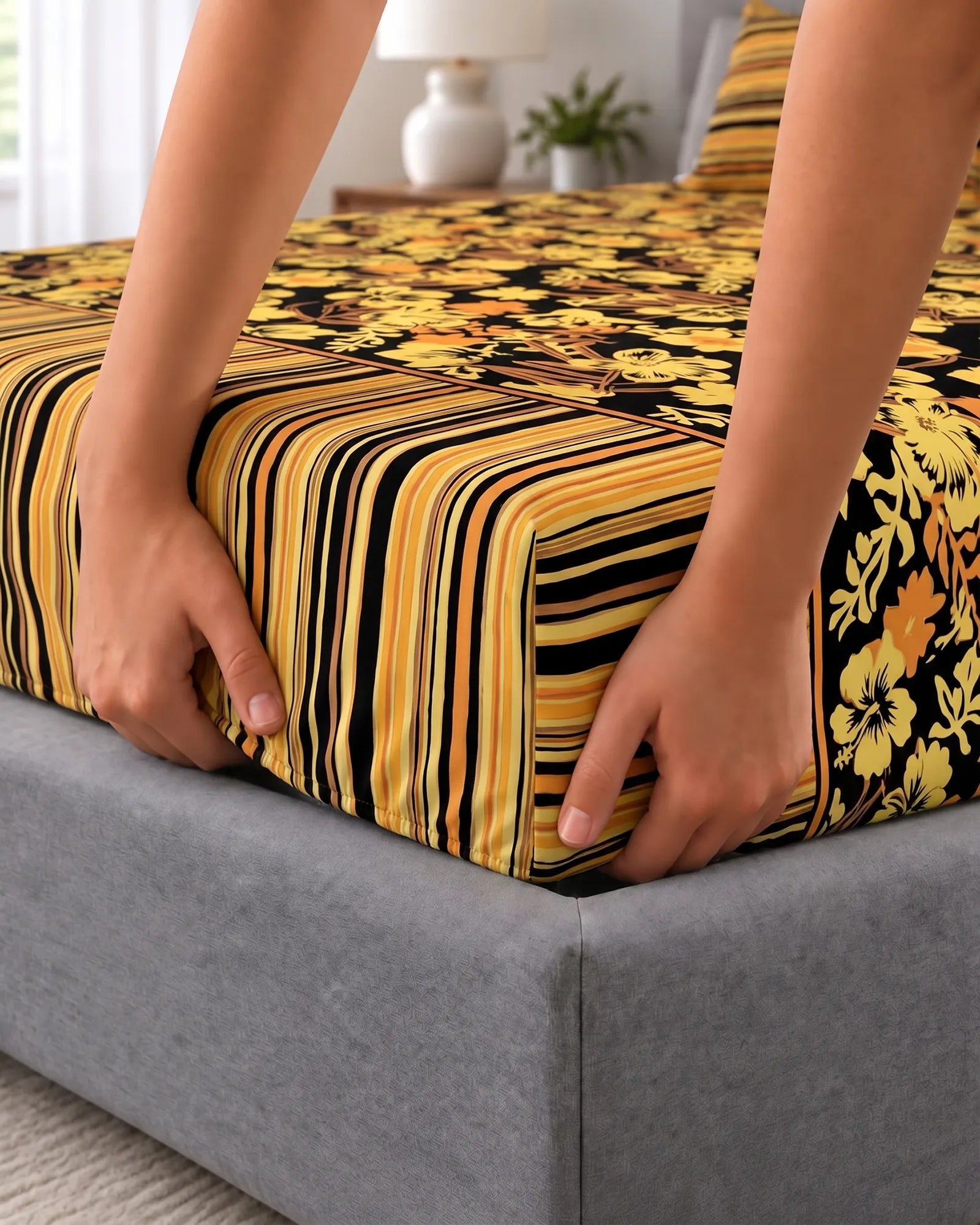SUNSHINE BLOOM Xara Fitted Bed Sheet Set Secondary image