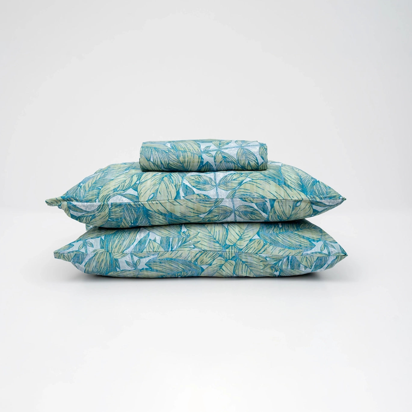 Tropical Lagoon - Bedsheet Set