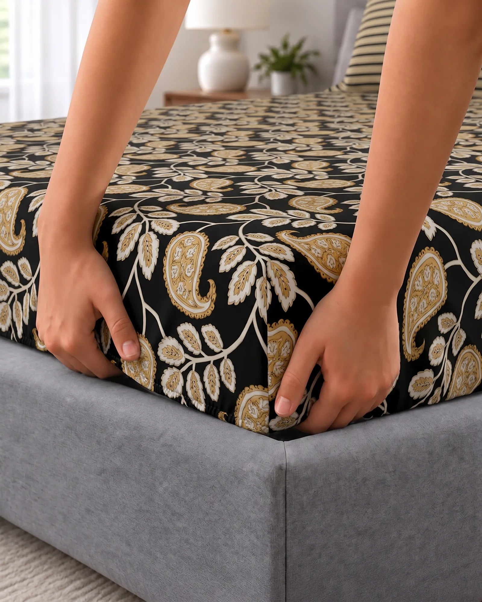 VENITIAN MARBLE  Xara Fitted Bed Sheet Set Secondary image