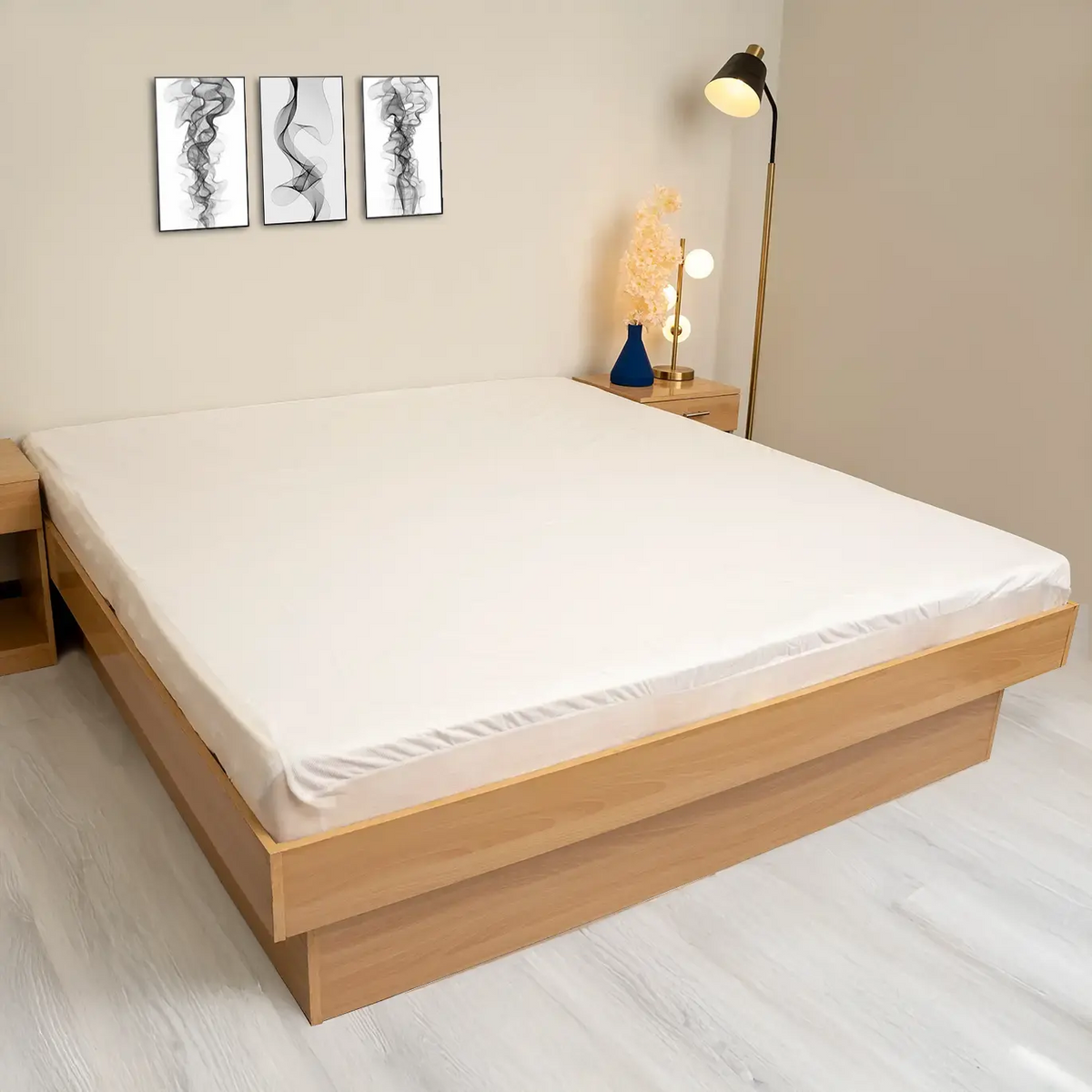 Water Proof Mattress Protector (White)