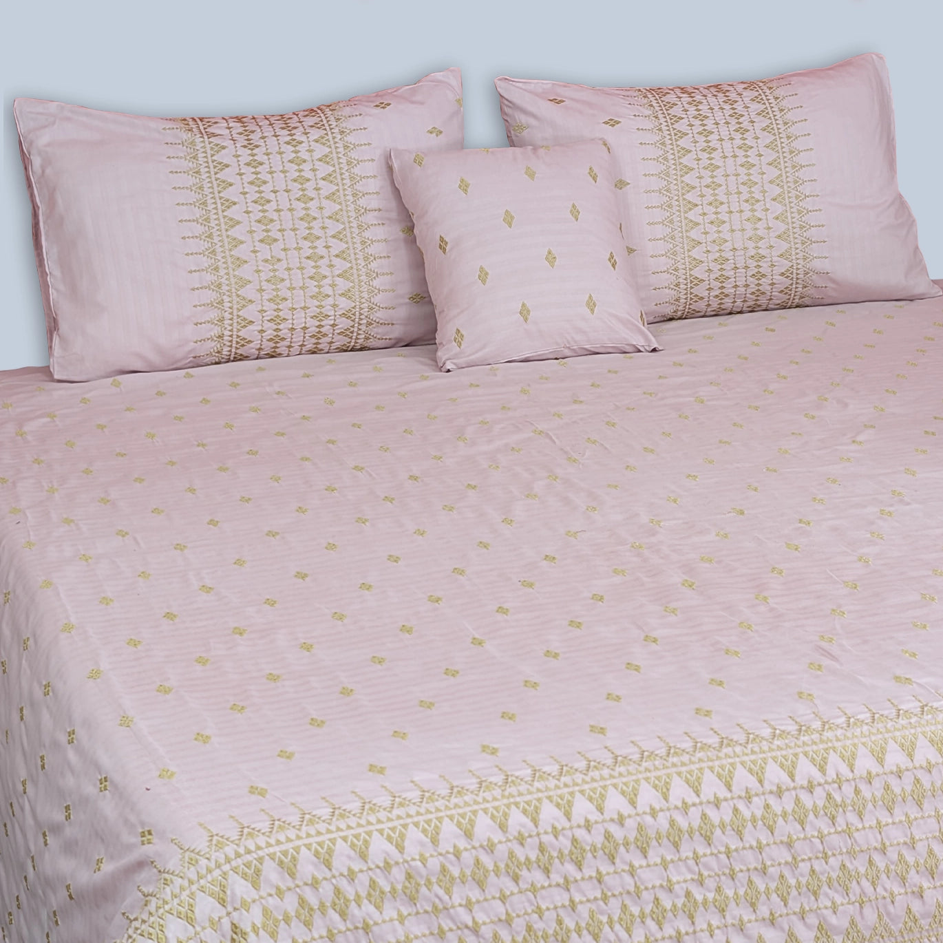 RHS 5 pcs Embroidered Bedsheet Set (Pink)