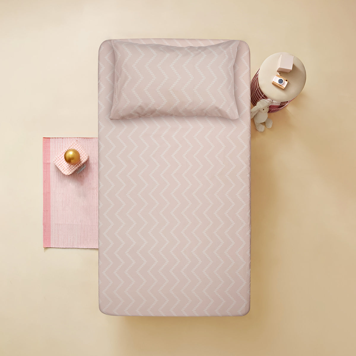 Cotton Kids Percale Fitted bedsheet (Zigzag)