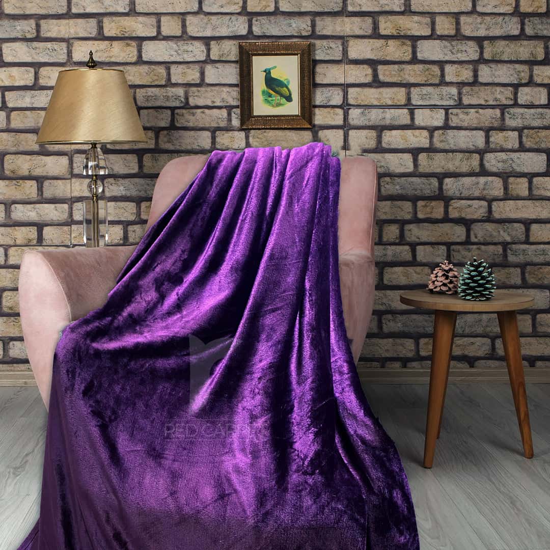 Solid fleece blanket (Dark Purple)